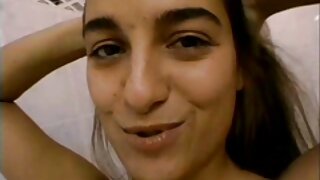 Млад порно на български негър даде на дебела жена Свирка и я пъхна между пухкавите си кифлички.